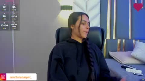 Snapshot of chloeharper_ chatting on July 17, 2026, 11:50 am Chloe Harper online show from July 17, 2026, 11:50 am