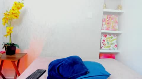 Snapshot of chloesmith9 chatting on May 21, 2026, 8:49 pm Chloe online show from May 21, 2026, 8:49 pm