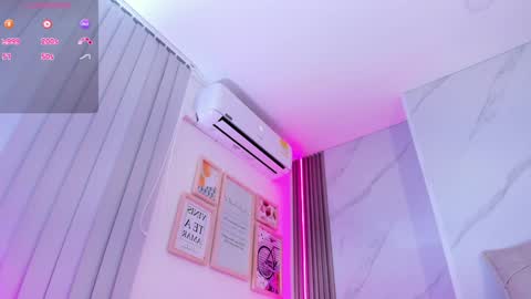 Chlooe online show from February 5, 2025, 1:04 am