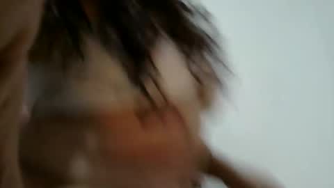 chochohot45 online show from April 23, 2026, 4:42 pm