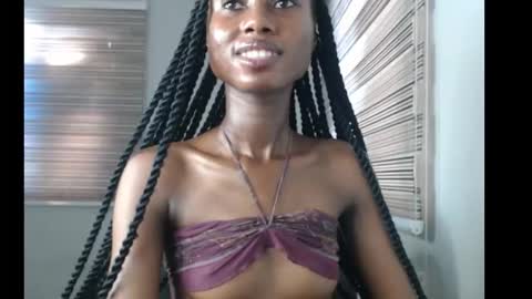 choco_petitqueen online show from November 8, 2025, 7:41 am