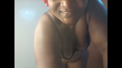 chocobabe002 online show from January 25, 2025, 8:31 pm