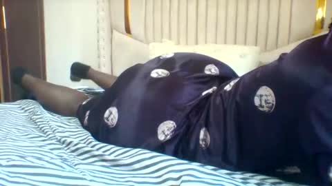 chocobabe002 online show from November 25, 2025, 4:56 am