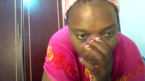 chocobabe002 online show from May 24, 2026, 4:39 am