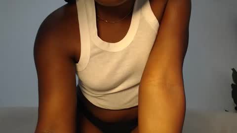 Snapshot of chocolate_desiree chatting on May 20, 2026, 9:10 pm Lofti online show from May 20, 2026, 9:10 pm