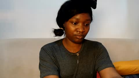Snapshot of chocolate_desiree chatting on June 18, 2026, 9:58 am Lofti online show from June 18, 2026, 9:58 am