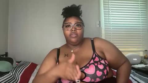 Melina online show from April 17, 2026, 3:59 pm