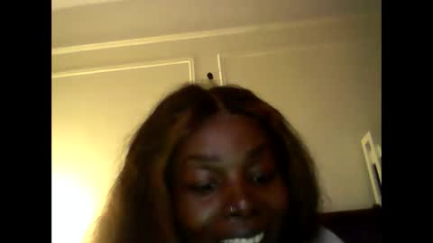 chocolatedrop_ online show from September 24, 2025, 10:02 pm