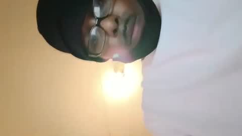 chocolatethickdickforyou online show from April 8, 2026, 11:59 pm