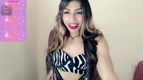 chocolatetriplex online show from January 14, 2025, 10:12 pm