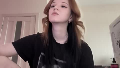 Lissa online show from March 26, 2026, 10:10 am