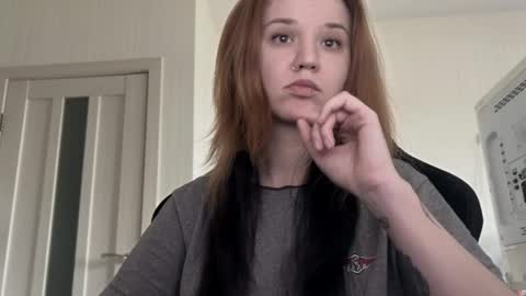 Lissa online show from May 11, 2026, 3:51 pm