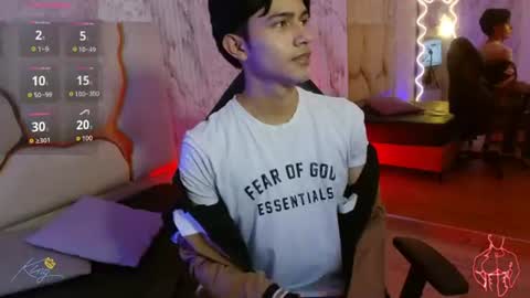 chos_tay online show from June 18, 2026, 11:36 am