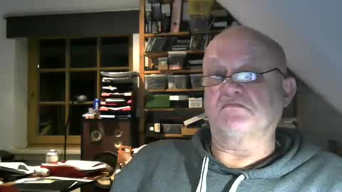 Snapshot of chris1962tyrionbtsv chatting on January 19, 2025, 8:09 pm Chris online show from January 19, 2025, 8:09 pm