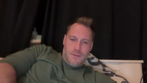 Snapshot of chris2021x chatting on January 2, 2025, 6:01 pm Chris online show from January 2, 2025, 6:01 pm