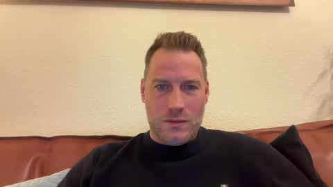 Snapshot of chris2021x chatting on January 30, 2025, 8:21 pm Chris online show from January 30, 2025, 8:21 pm