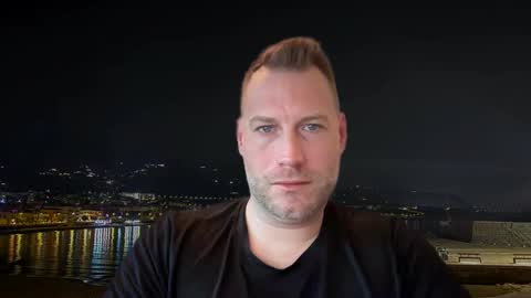 Snapshot of chris2021x chatting on March 5, 2025, 6:44 am Chris online show from March 5, 2025, 6:44 am