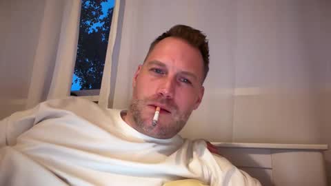 Christian online show from October 4, 2025, 5:00 pm