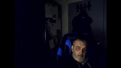 Chris online show from November 1, 2025, 8:22 pm