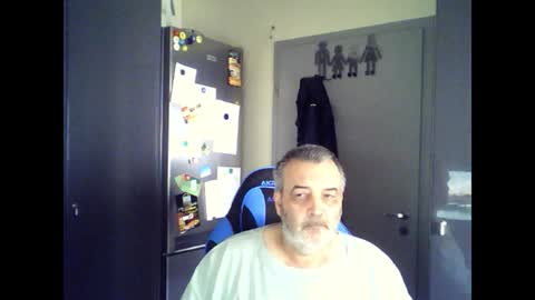 Snapshot of chris250268 chatting on August 1, 2026, 10:36 am Chris online show from August 1, 2026, 10:36 am