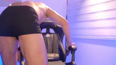 Chris Argent online show from October 24, 2025, 2:52 am