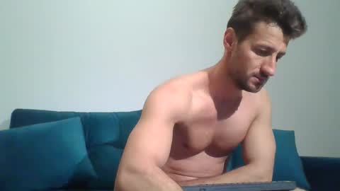 Snapshot of chrisaron chatting on March 27, 2026, 3:12 am chrisaron online show from March 27, 2026, 3:12 am