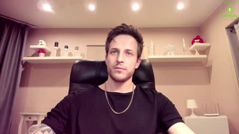 Chris online show from December 15, 2024, 4:18 am