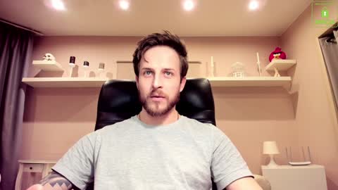 Chris online show from January 28, 2025, 3:04 am