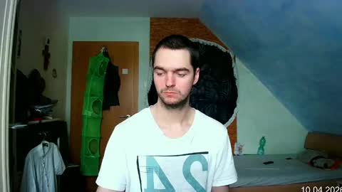 chrisjung301160 online show from April 10, 2026, 12:43 pm