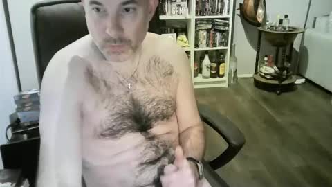 chrisprngr online show from April 20, 2026, 10:22 pm