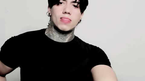 CHRIS  INDEPENT MODEL online show from January 15, 2026, 12:59 am