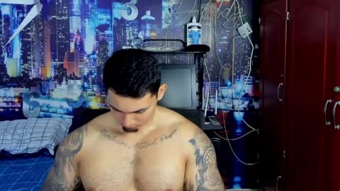 Chriss Stewart online show from April 7, 2026, 2:12 am