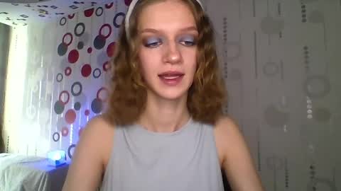 chrissy_joyful online show from April 4, 2026, 5:06 am