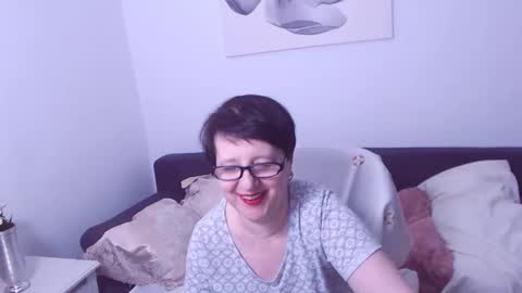 Christa online show from June 4, 2026, 8:15 pm