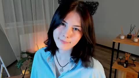 christaschrecongost online show from February 19, 2026, 4:14 pm