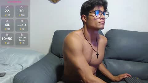 ---Chistian--- online show from October 7, 2025, 3:36 am