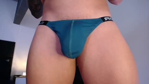 Snapshot of christianvalenzia chatting on January 5, 2025, 1:58 pm Christian online show from January 5, 2025, 1:58 pm