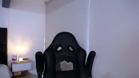 Snapshot of christianvalenzia chatting on January 30, 2025, 12:37 pm Christian online show from January 30, 2025, 12:37 pm