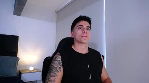 Snapshot of christianvalenzia chatting on October 15, 2025, 3:12 pm Christian online show from October 15, 2025, 3:12 pm