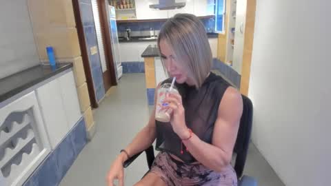 Christiekroes online show from February 18, 2025, 10:03 pm