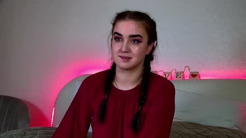 Christina online show from February 18, 2025, 12:48 am