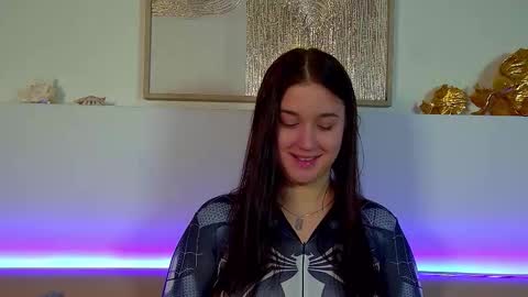 Christina online show from December 1, 2025, 6:35 pm