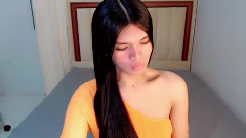 STEFFY online show from October 14, 2025, 4:08 pm