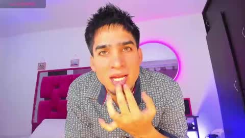 christopher online show from April 25, 2026, 9:23 pm