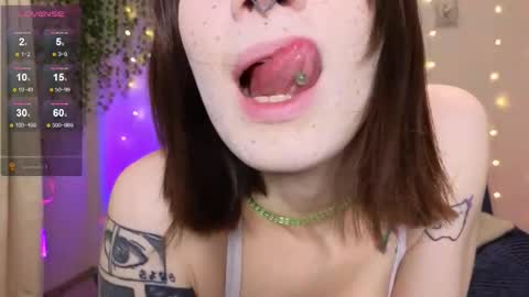 christy memeow online show from October 14, 2025, 3:13 pm