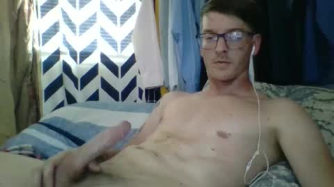 chrisvibess online show from April 17, 2026, 6:22 pm