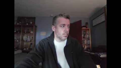 chrisw8121 online show from February 7, 2026, 6:55 pm