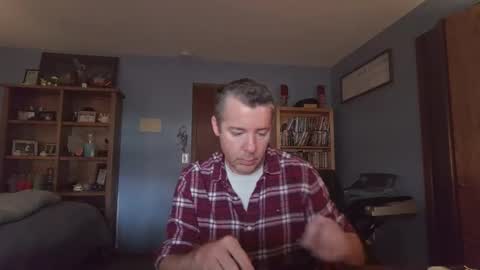 chrisw8121 online show from March 6, 2026, 5:42 pm