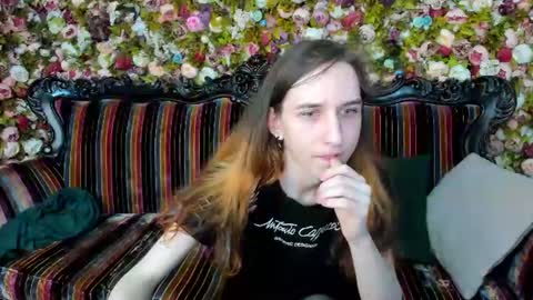 chrisybev online show from June 24, 2026, 7:46 pm