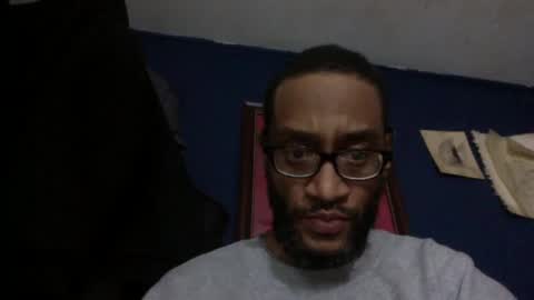 Snapshot of chronicle_of_biddick chatting on December 15, 2024, 1:46 am Vinny.D online show from December 15, 2024, 1:46 am